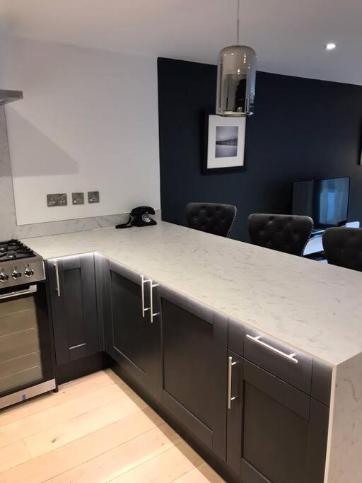 New Town House With *Free Allocated Parking* Lejlighed Brighton Eksteriør billede
